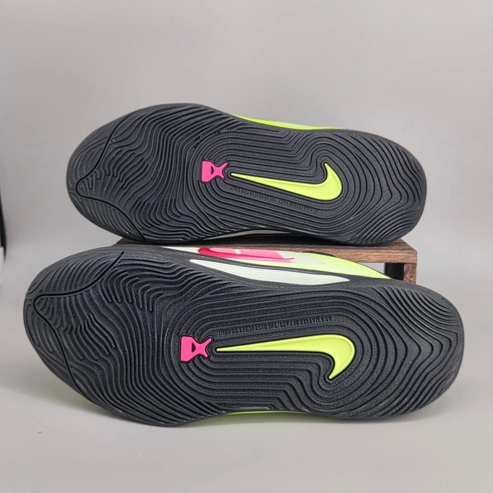 Nike A'One SE GS Basketball Shoes Youth 5.5Y Black Hyper Pink Volt HQ2294-001